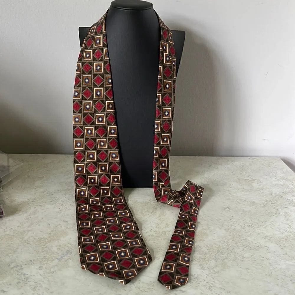 Randall Publishing Silk Tie New!